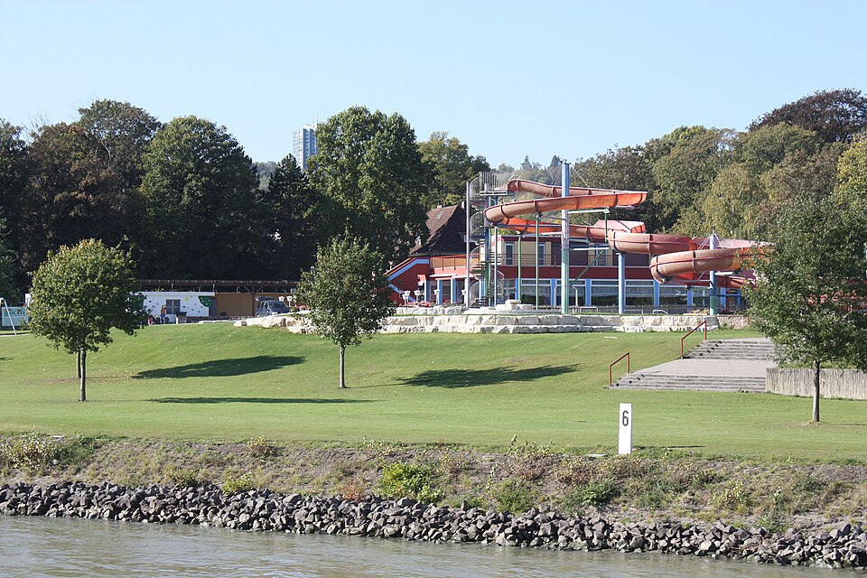 Koblenz, das Freibad Oberwerth